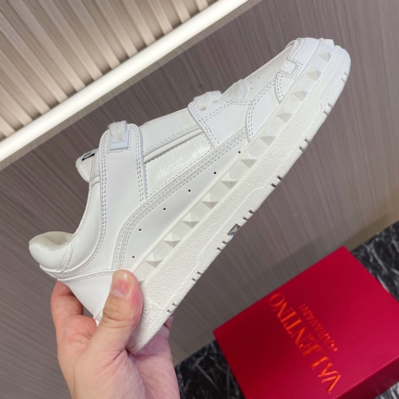 Valentino Sneakers